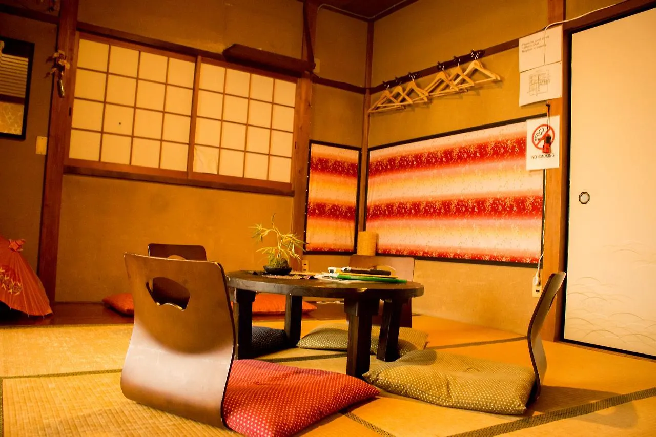 Oyado Toji Villa Kyoto 0*,  Japan